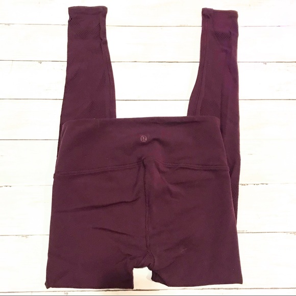 π΄SOLDπ΄ Lululemon Reveal Legging (6) - Picture 4 of 8